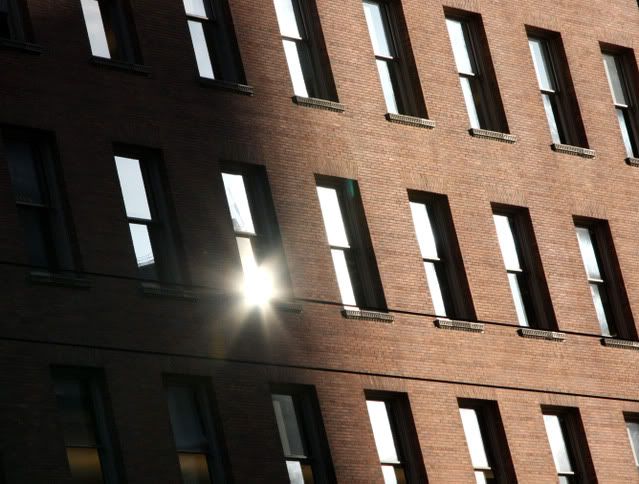 buildingglare2.jpg