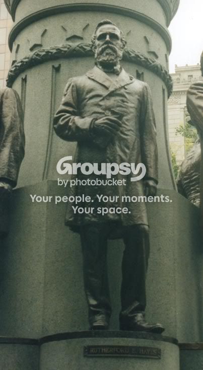 ColStatue006.jpg