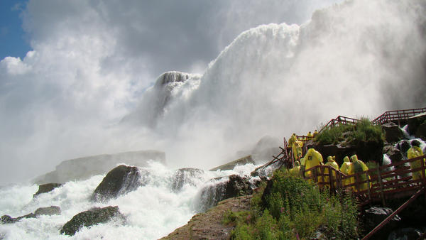 White_Waters_by_Intelevend.jpg