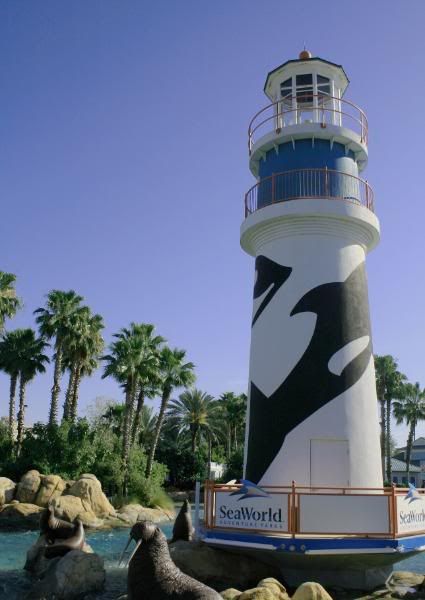 SeaworldFront1.jpg