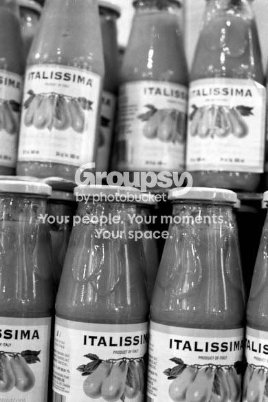 tomatojars.jpg