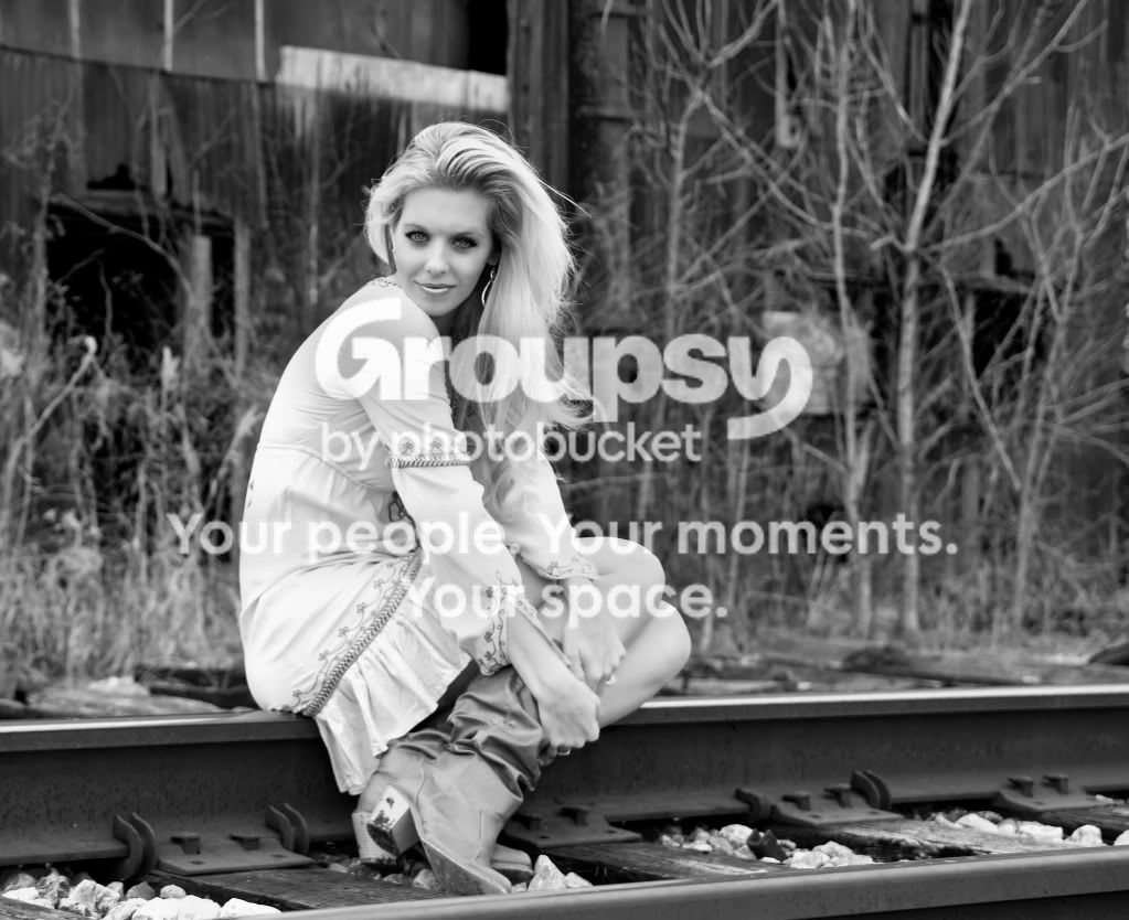railroadsittingblackwhite.jpg