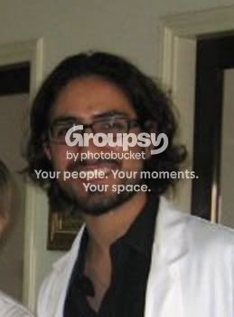 GeorgeHoliday437_hottiecrop.jpg