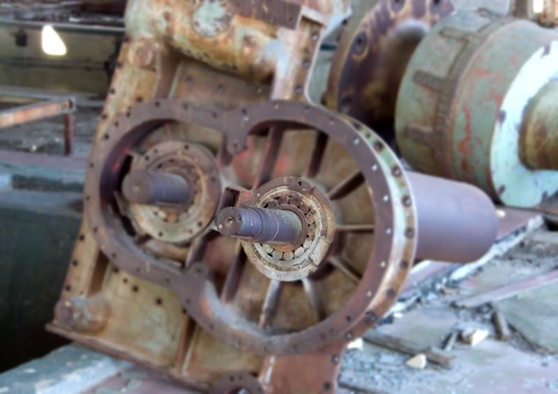 machinery.jpg