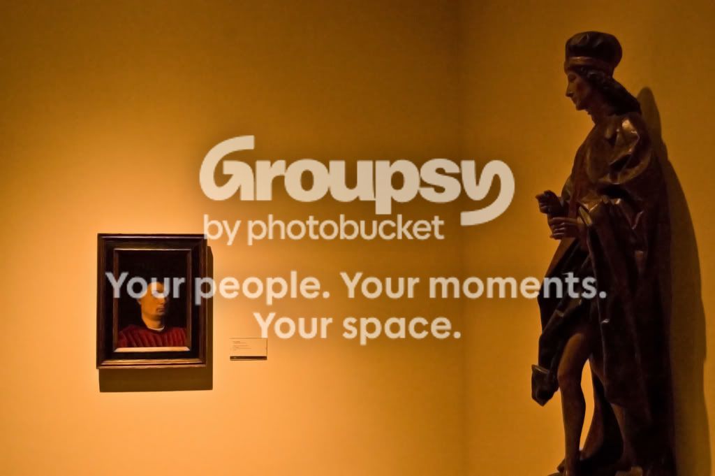 pictureandstatue.jpg