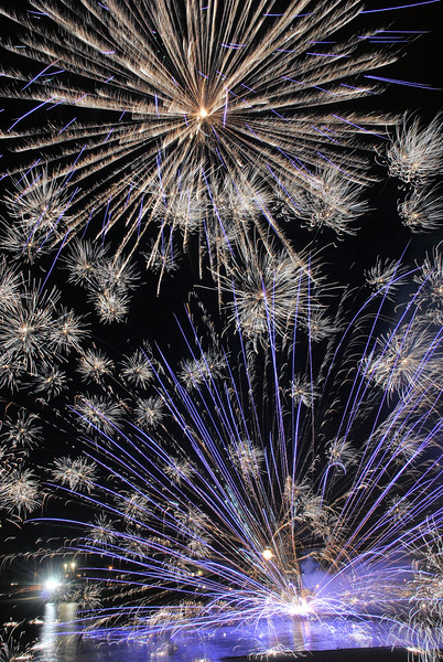 3rd-fire-works-050-L.jpg
