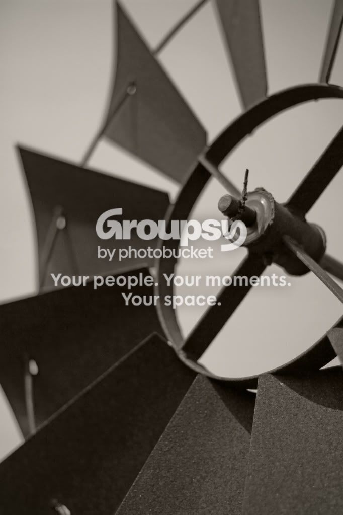 RustyWindmillCloseBW.jpg