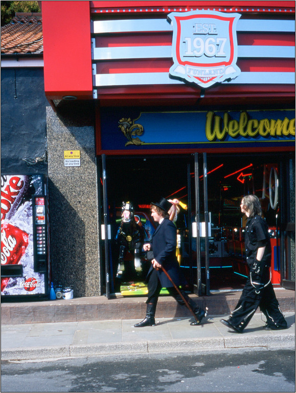 scan598-XL.jpg
