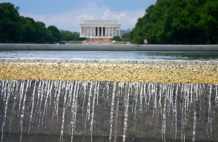 LincolnFountainSM.jpg