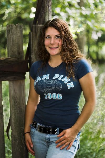 Nicole008SM.jpg