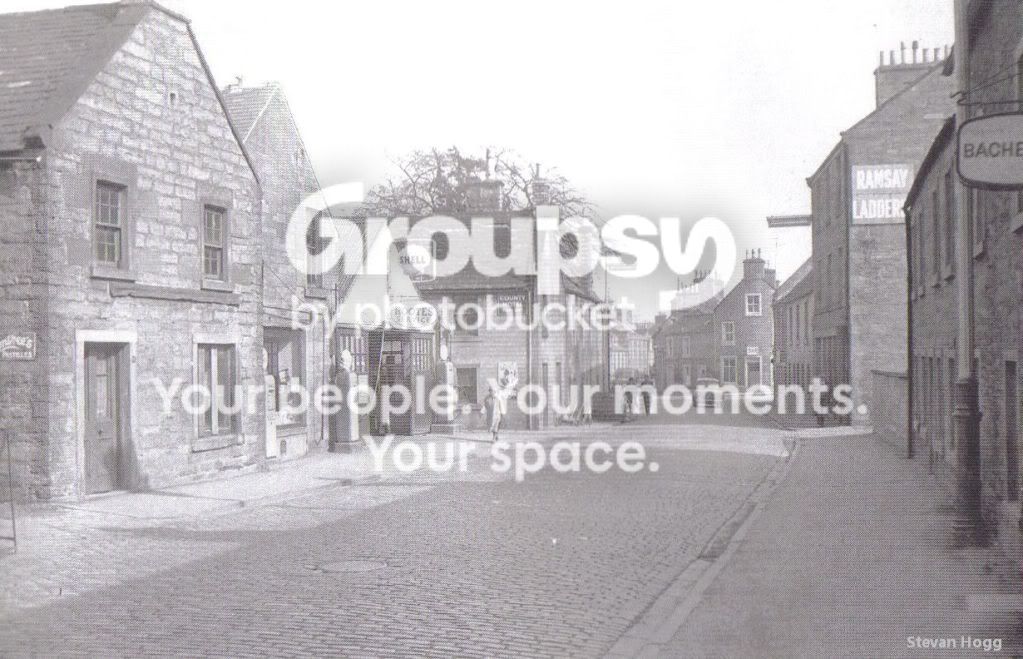 WestHighStreetForfar1964.jpg