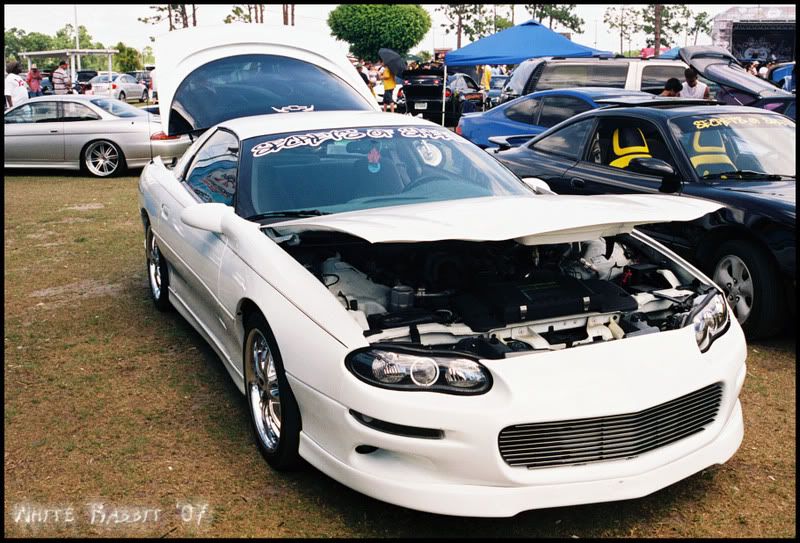 camaro1.jpg