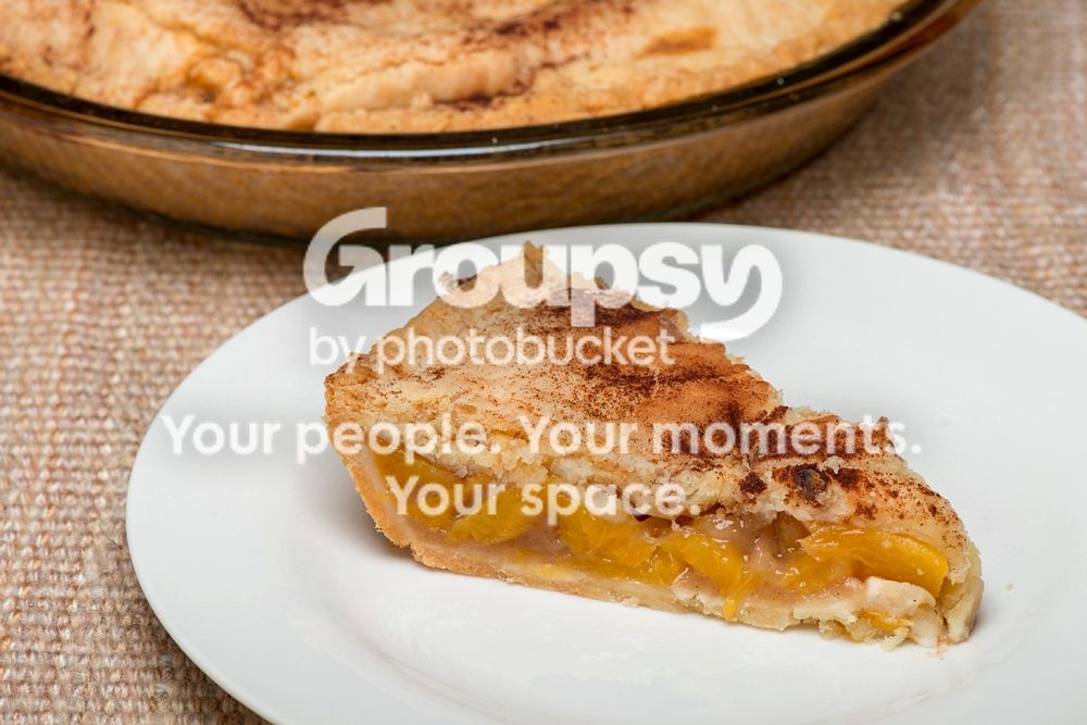 Peach%20pie%20and%20pan_zpssso1mcg4.jpg