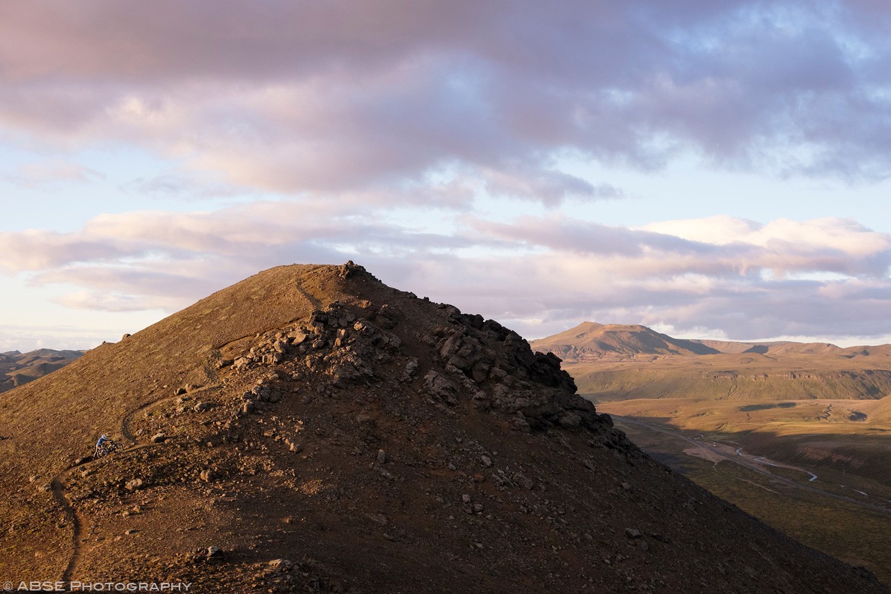 iceland-myvatn-mountain-bike-bikepacking-landscape-sunset-krafla-005.jpg