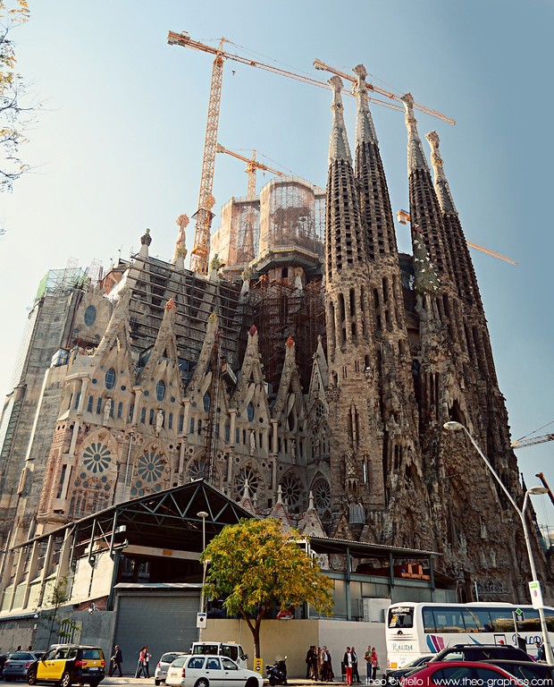 Sagrada-Familia-XL.jpg