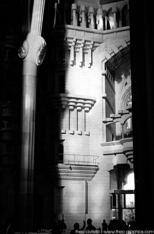 Sagrada-Familia-Detail-3-XL.jpg