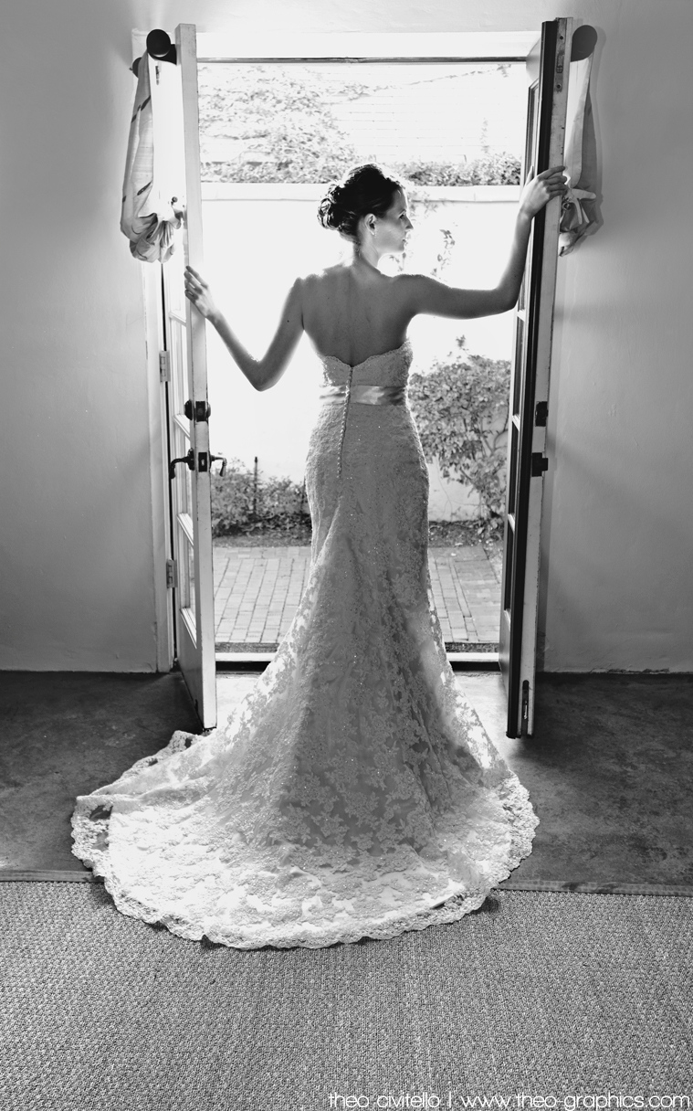 Bride-Opening-Doors-XL.jpg