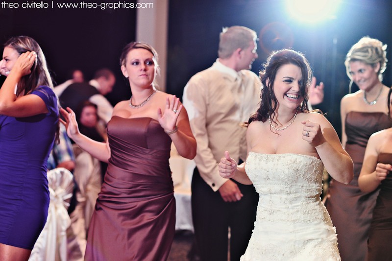 Bride-Dancing-L.jpg