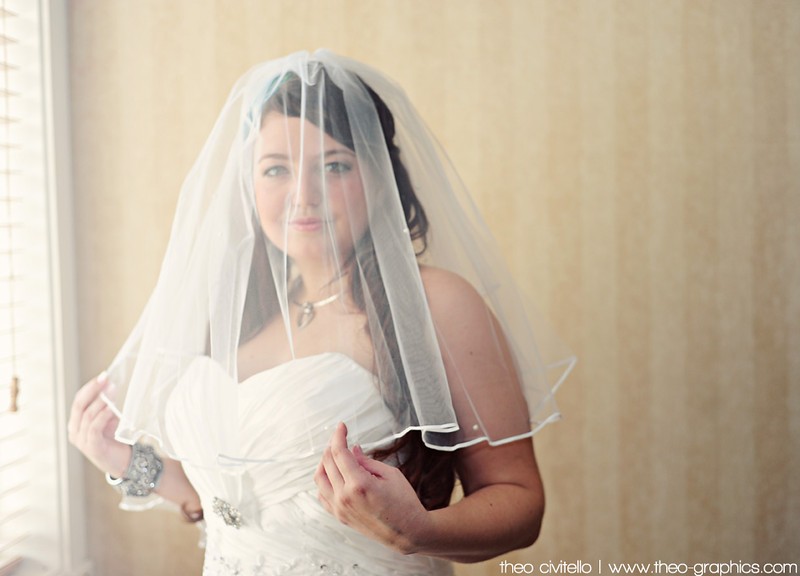 Bride-With-Veil-L.jpg