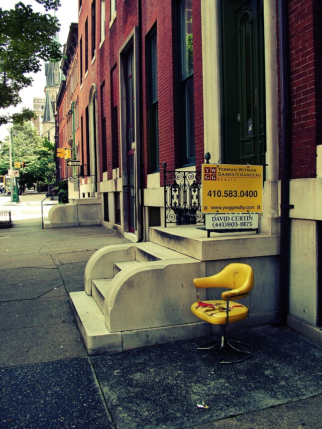 Free_Chair_by_hotrocks22.jpg