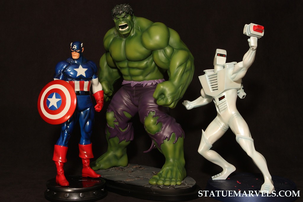 Bowen%20Designs%20Hulk%20Variant%20%20Captain%20America%20Avenger%20%26%20Helder%20ROM%20Spaceknight%20Statue%2001-XL.jpg