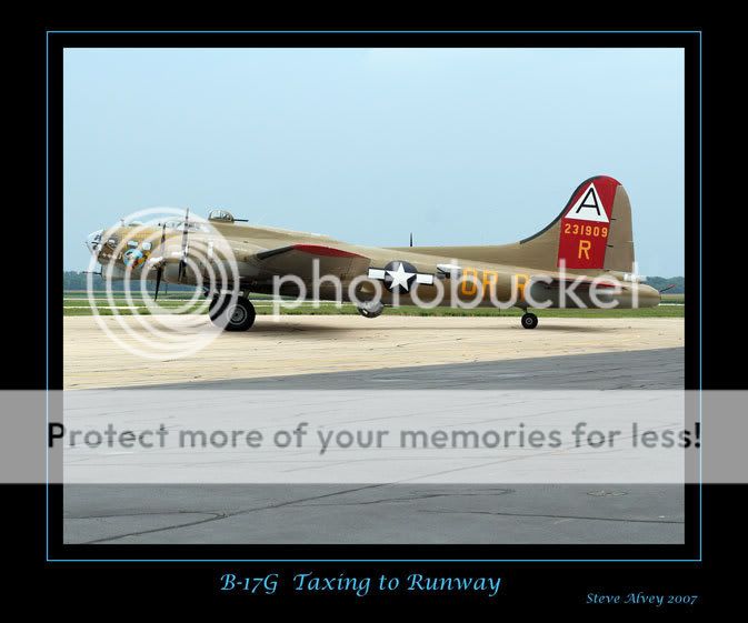 B17G-taxing-to-runway-4974.jpg