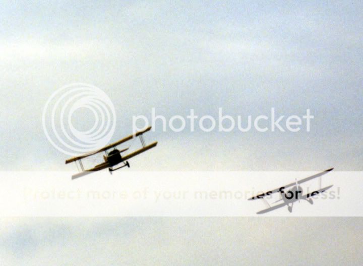 Biplanes002.jpg