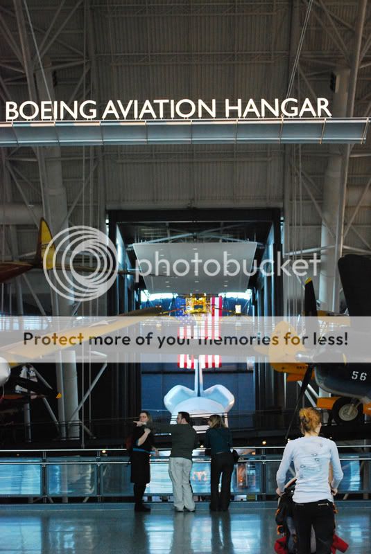 Hangar.jpg