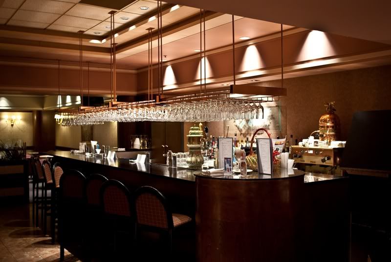 HotelBar1-resize.jpg