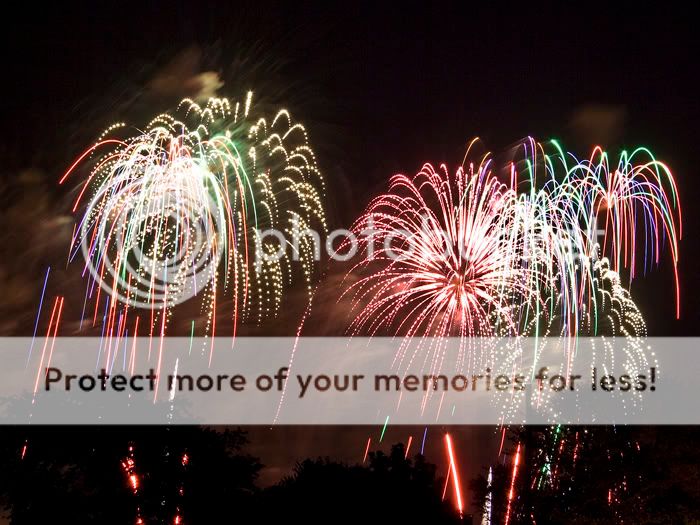 Fireworks098.jpg