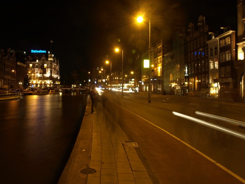 14-rembrantsplein-at-night-21.jpg