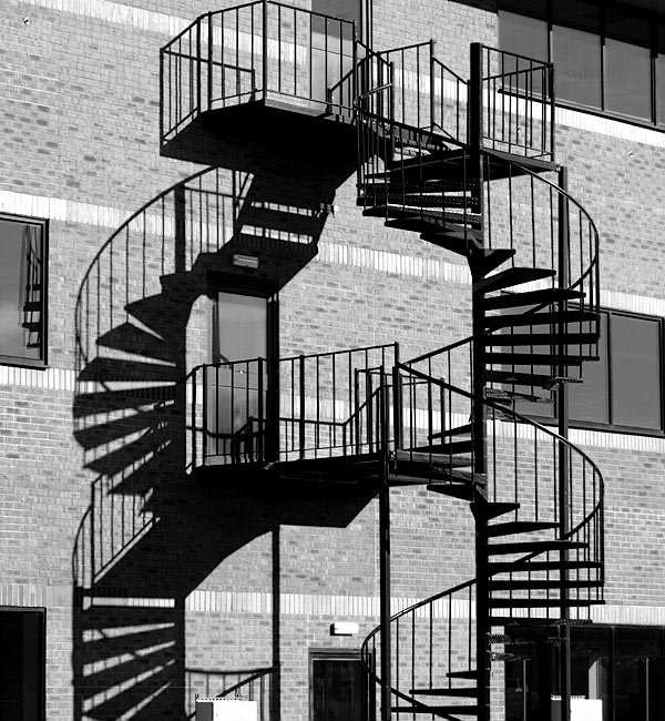 Spiral-staircase-bw2.jpg