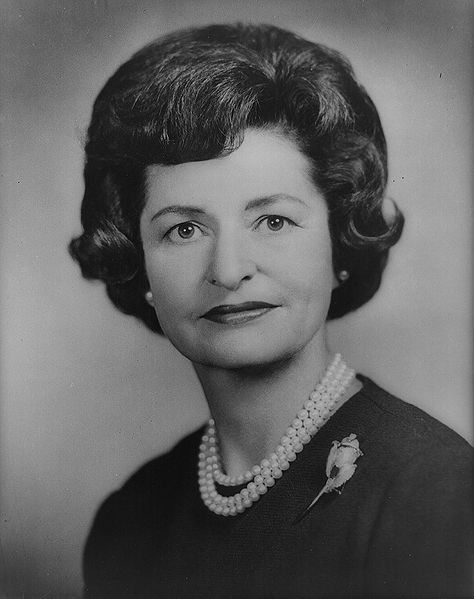 474px-Lady_Bird_Johnson%2C_bw_photo_ca1962.jpg