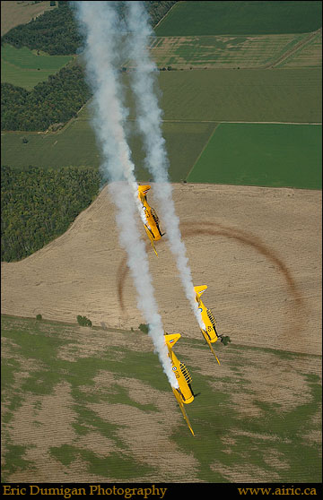 11Sept04_CDN_Harvards_114.jpg