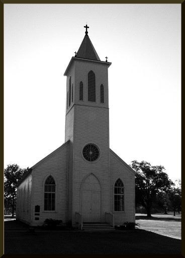 13619d1317830078-historic-st-gabriel-la-please-critique-church-bw1small.jpg