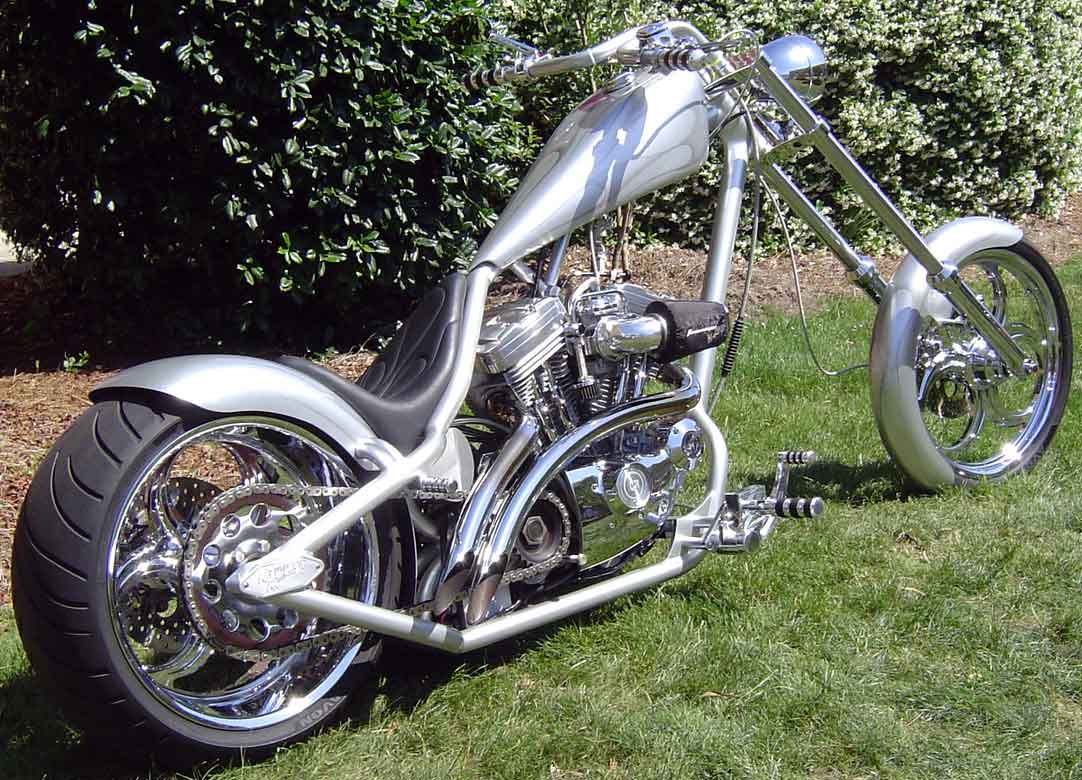 SILVER-SPORTY-CHOPPER-03.jpg