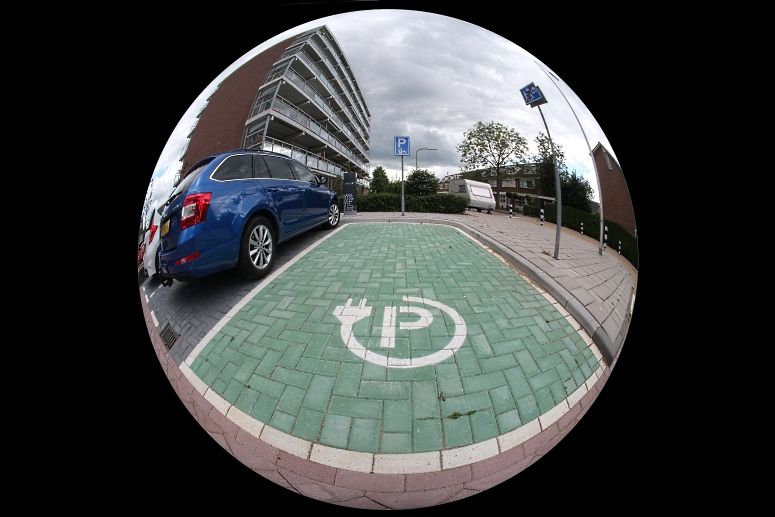 parking-its-electrifying-jpg.146242